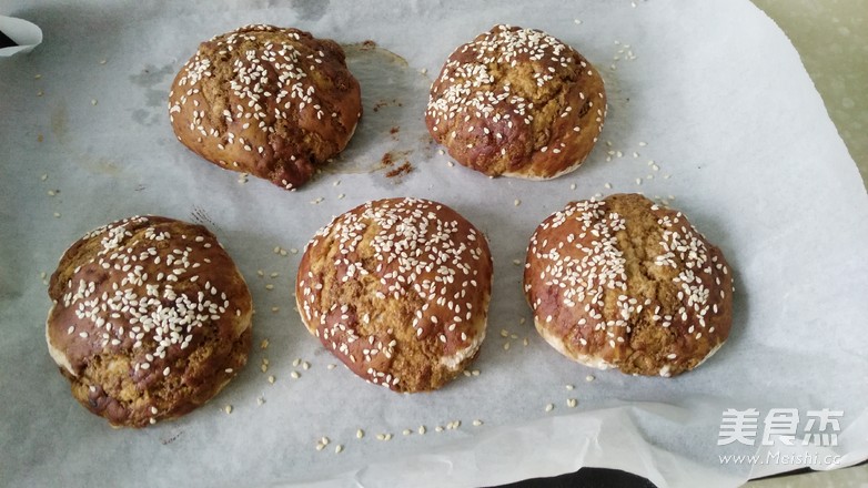 Brown Sugar Sesame Sauce Biscuits recipe