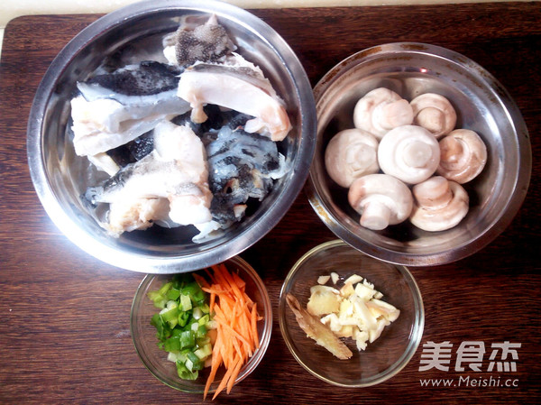 Stewed Mushroom with Sea Cucumber recipe