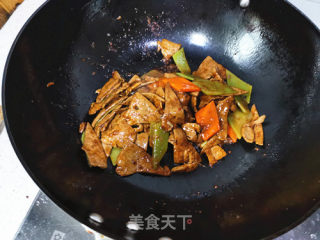 Stir-fried Pork Liver with Lettuce recipe