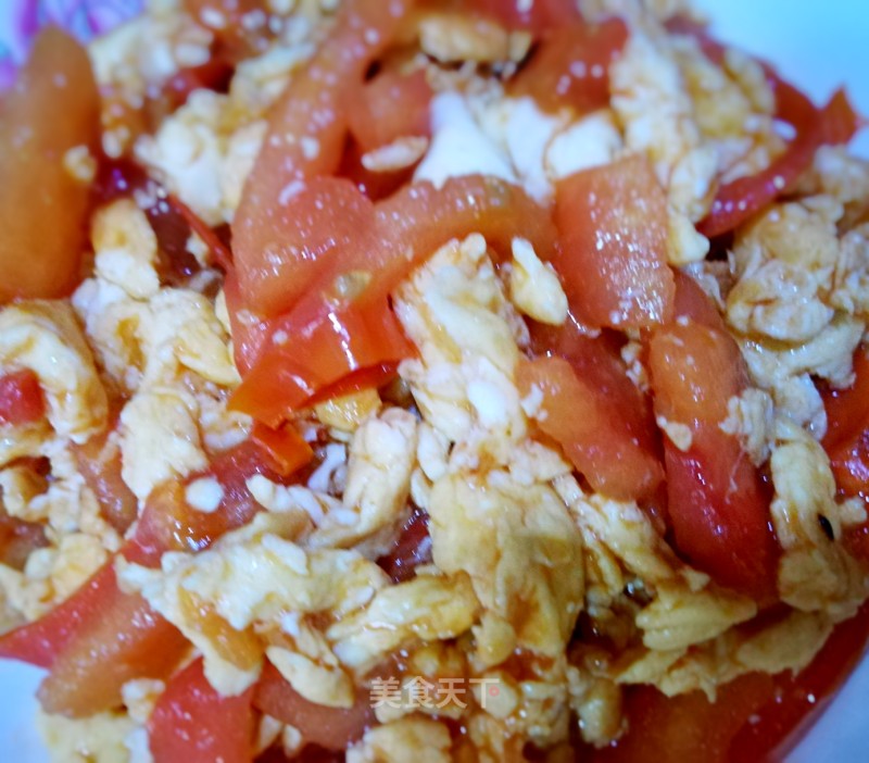 Scrambled Eggs with Tomatoes recipe