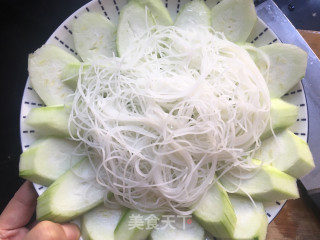 Steamed Loofah Vermicelli recipe