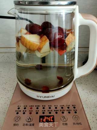 Jujube, Longan, Apple Water recipe