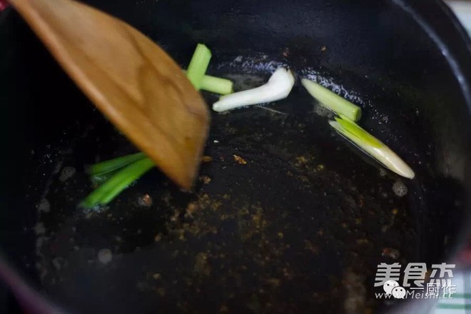 Lazy Spicy Hot Pot (refuses Hot Pot Bottom) recipe