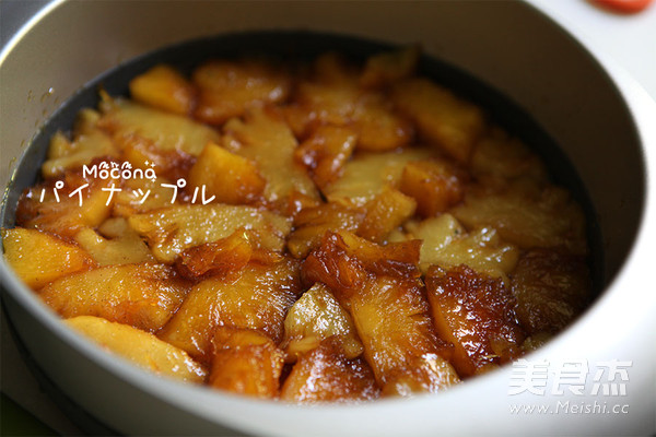 Back Baked Caramel Pineapple Cake recipe