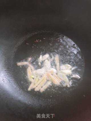 Fried Pork with Pleurotus Eryngii recipe