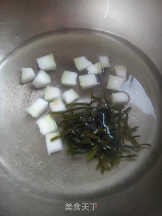 Winter Melon Kelp Soup recipe