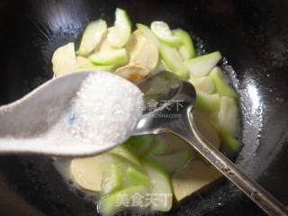 Round Vegetarian Chicken Boiled at Night to Bloom recipe