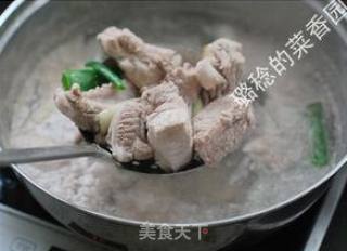 A Refreshing, Nutritious and Calcium-supplementing Soup for The Majority of College Entrance Examination Candidates-[skinned Winter Melon Spare Ribs Soup] recipe