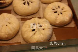 #aca烤明星大赛#flower-shaped Bean Paste Buns recipe