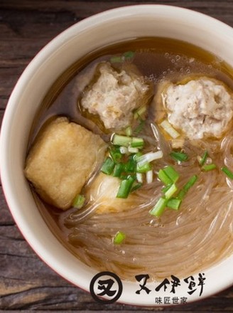 Tofu and Vermicelli Soup with Meatballs and Oil recipe