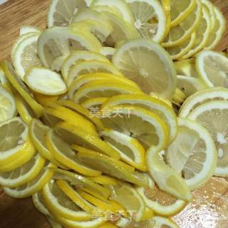 Old Rock Sugar Stewed with Lemon recipe