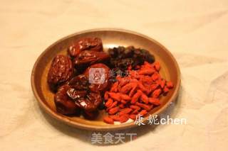 Red Dates, Longan and Wolfberry Tea recipe