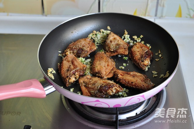 Garlic Chicken Wings recipe