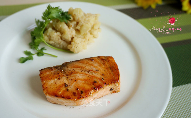 Black Pepper Salmon Mashed Potatoes recipe