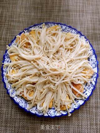 Steamed Enoki Mushrooms with Garlic Tofu recipe