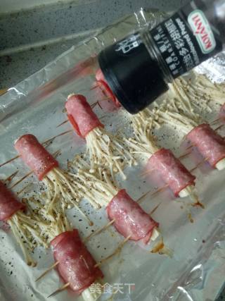 Roasted Bacon and Enoki Mushroom Roll recipe