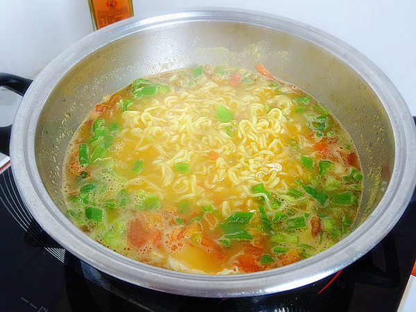 Tomato Instant Noodles recipe