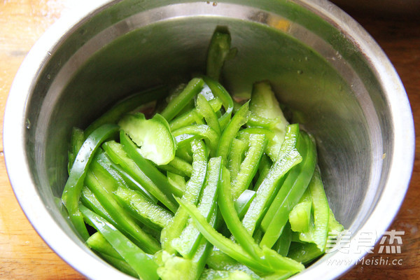 Green Pepper and Potato Shreds recipe