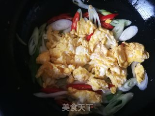 Scrambled Eggs with Green Onions recipe