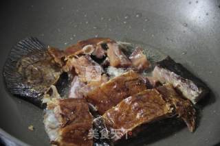 Stir-fried Preserved Fish with Chopped Pepper recipe
