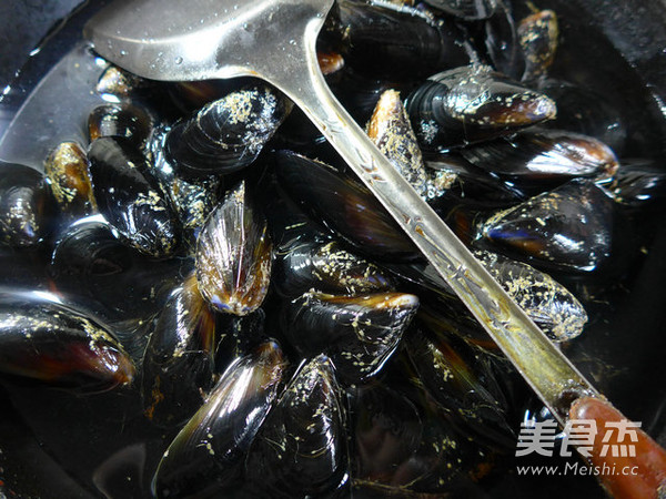 Brine Mussels recipe