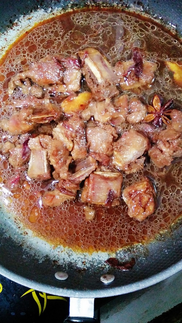 Roasted Ribs in Rose Sauce recipe