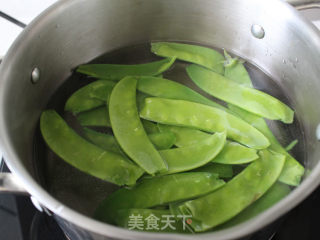 Snow Pea Salad recipe
