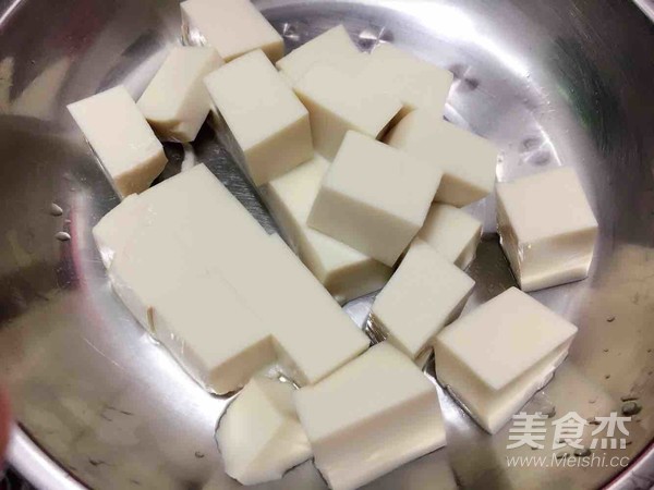 Tofu Fish Head Soup recipe
