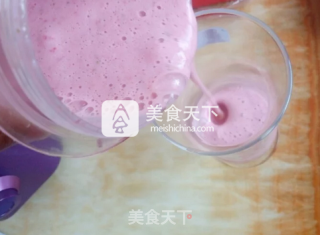 Strawberry Milkshake recipe
