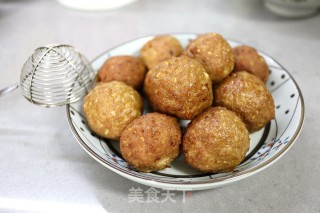 Salted Egg Yolk Sixi Meatballs recipe