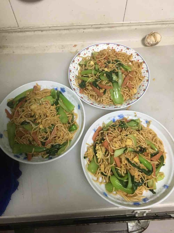 Fried Noodles Plus Size Version is Better for You recipe