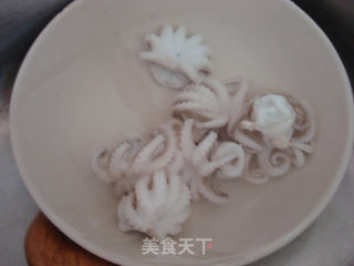 Jin Bihuiying of Rising Step by Step recipe