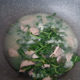 Wolfberry Head Pork Liver Soup recipe