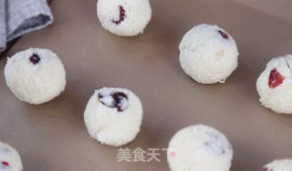 【malcoco Coconut Ball】no Basis, Xiaobai Can Make It with His Eyes Closed recipe