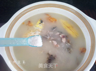 Moisturizing and Beautifying Your Skin ~ Crucian Egg Soup recipe