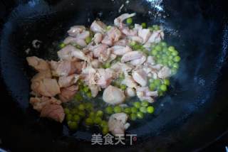 Three-color Diced Chicken with Raspberries recipe