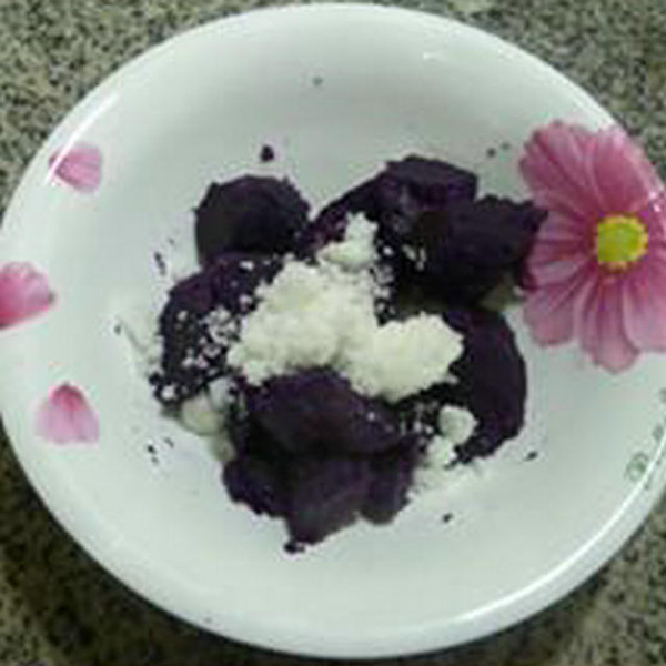 Purple Sweet Potato Spring Roll recipe