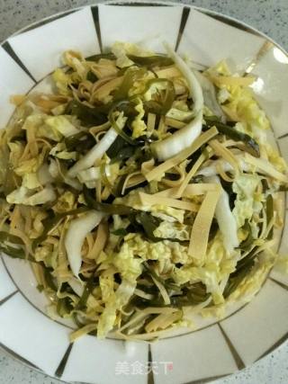 Dried Cabbage Tofu Mixed with Kelp recipe