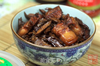 Stew with Bamboo Shoots and Dried Vegetables recipe