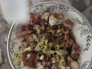 Steamed Pork Ribs with Garlic recipe