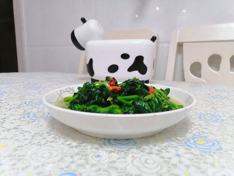 Vegetarian Stir-fried Spinach recipe