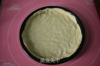 9 Inch Shrimp and Sausage Pizza recipe