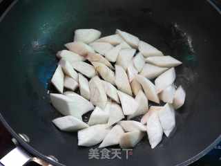Stir-fried Chicken Fillet with Black Pepper and King Pleurotus recipe