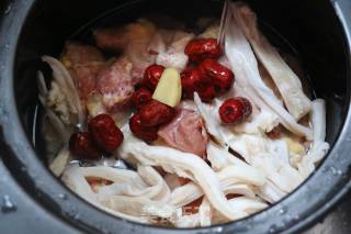 Belly Stewed Chicken Soup recipe