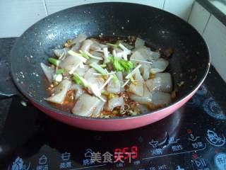 Stir-fried Tofu with Mushrooms and Taro---daxi Big Beef Seasoning Edition recipe