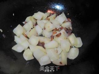 The Gorgeous Turn of Leftovers-bacon and Potato Stew recipe