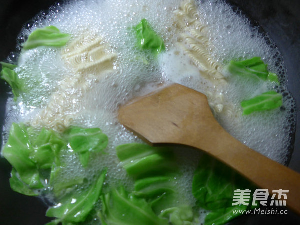 Thick Soup Bao Small Wonton Rippled Noodles recipe