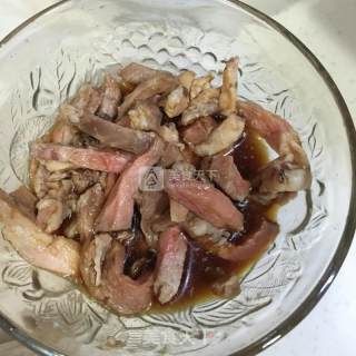 Stir-fried Shredded Pork with Garlic Moss recipe