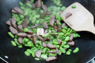 Stir-fried Douban with Red Intestine recipe