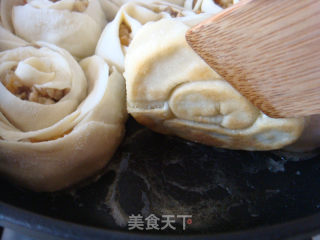 Coarse Grain Production | Rose Fried Dumplings recipe